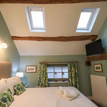 Old Howgate Barn * Ambleside