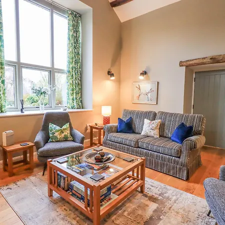 Old Howgate Barn * Ambleside